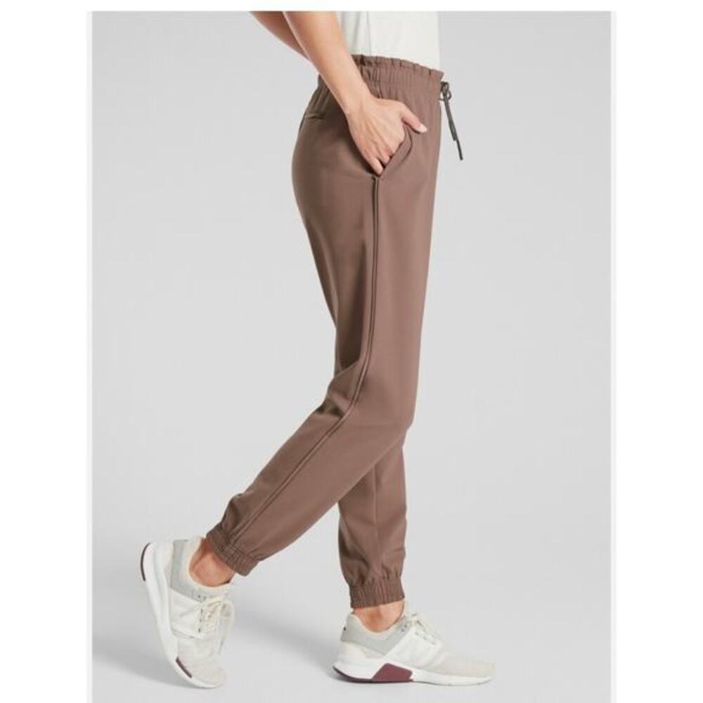 Athleta Metropolis Joggers Mineral Brown Travel Commute Lounge Size 6 Tall